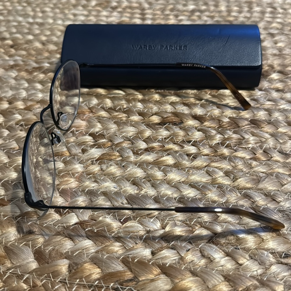 Frame glasses - Picture 3 of 3